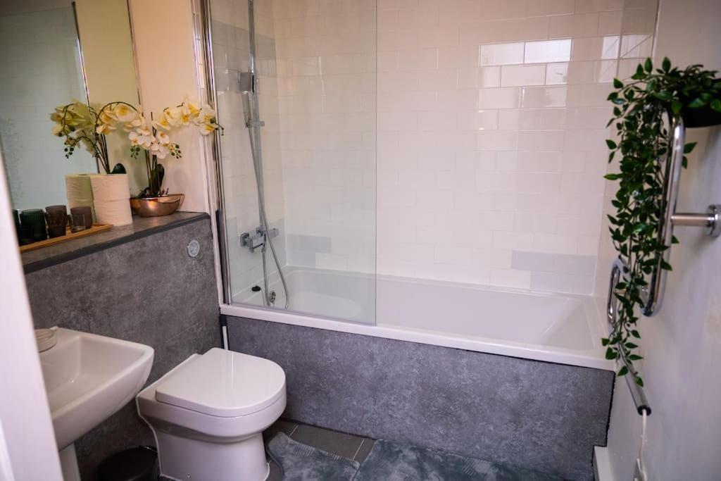 2 Bed Apt In Leeds City Centre Exteriör bild