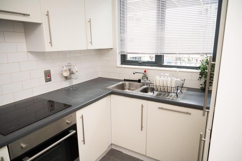 2 Bed Apt In Leeds City Centre Exteriör bild